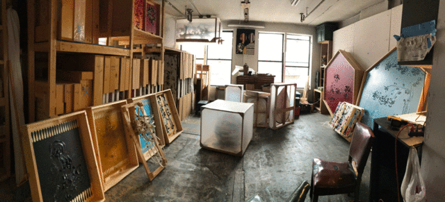 studio2.gif